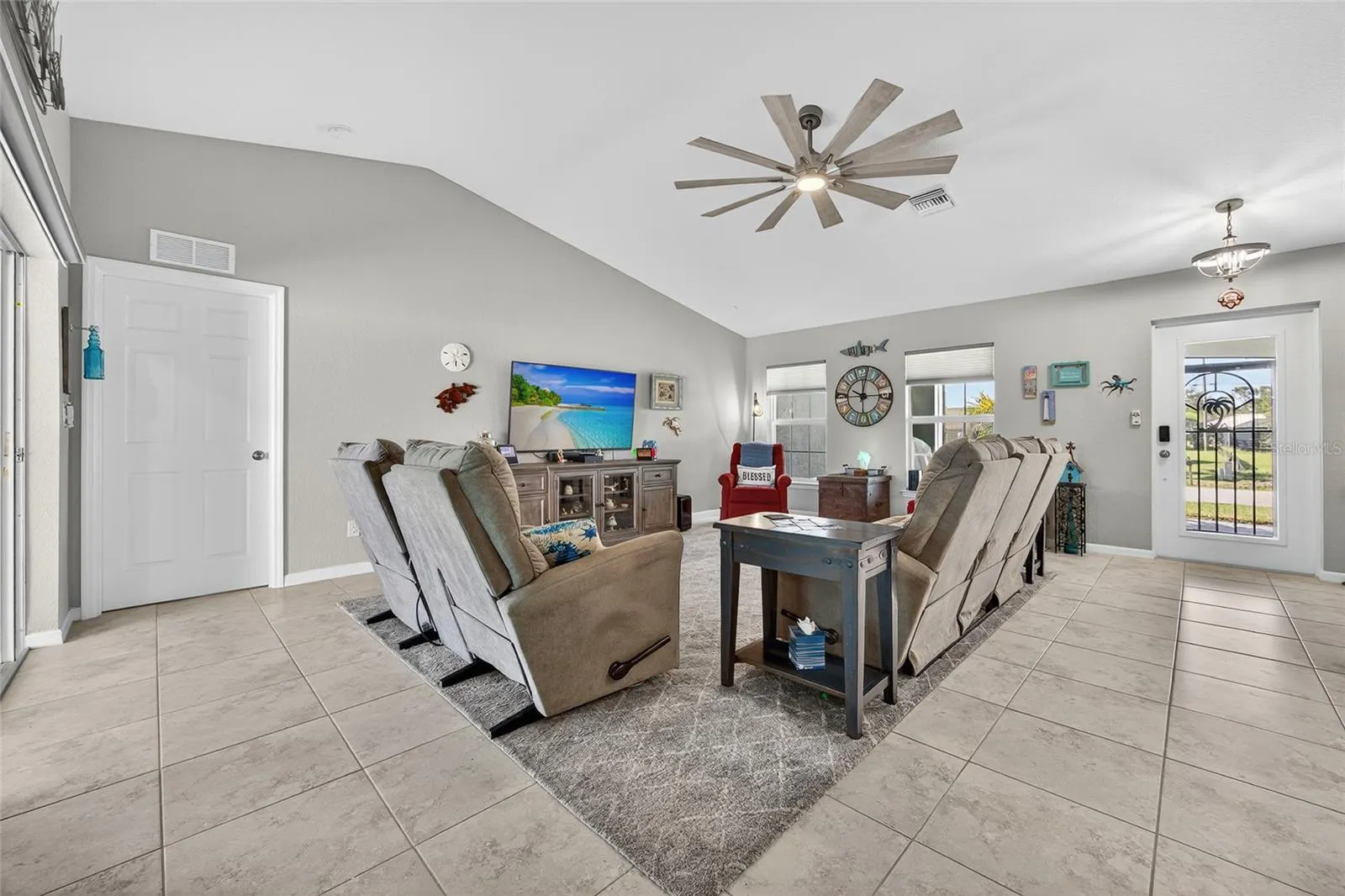 25459 ESTRADA CIR