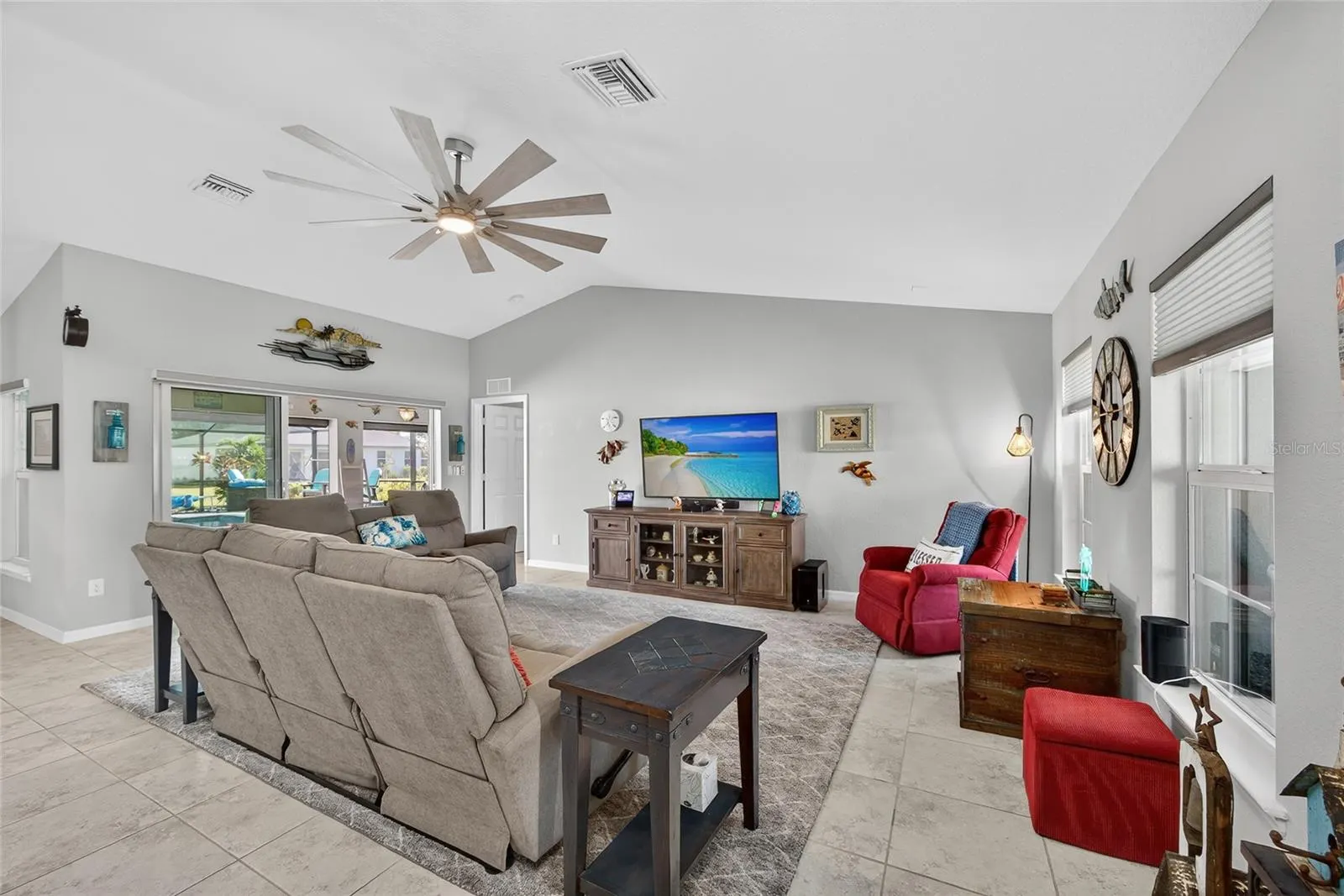 25459 ESTRADA CIR