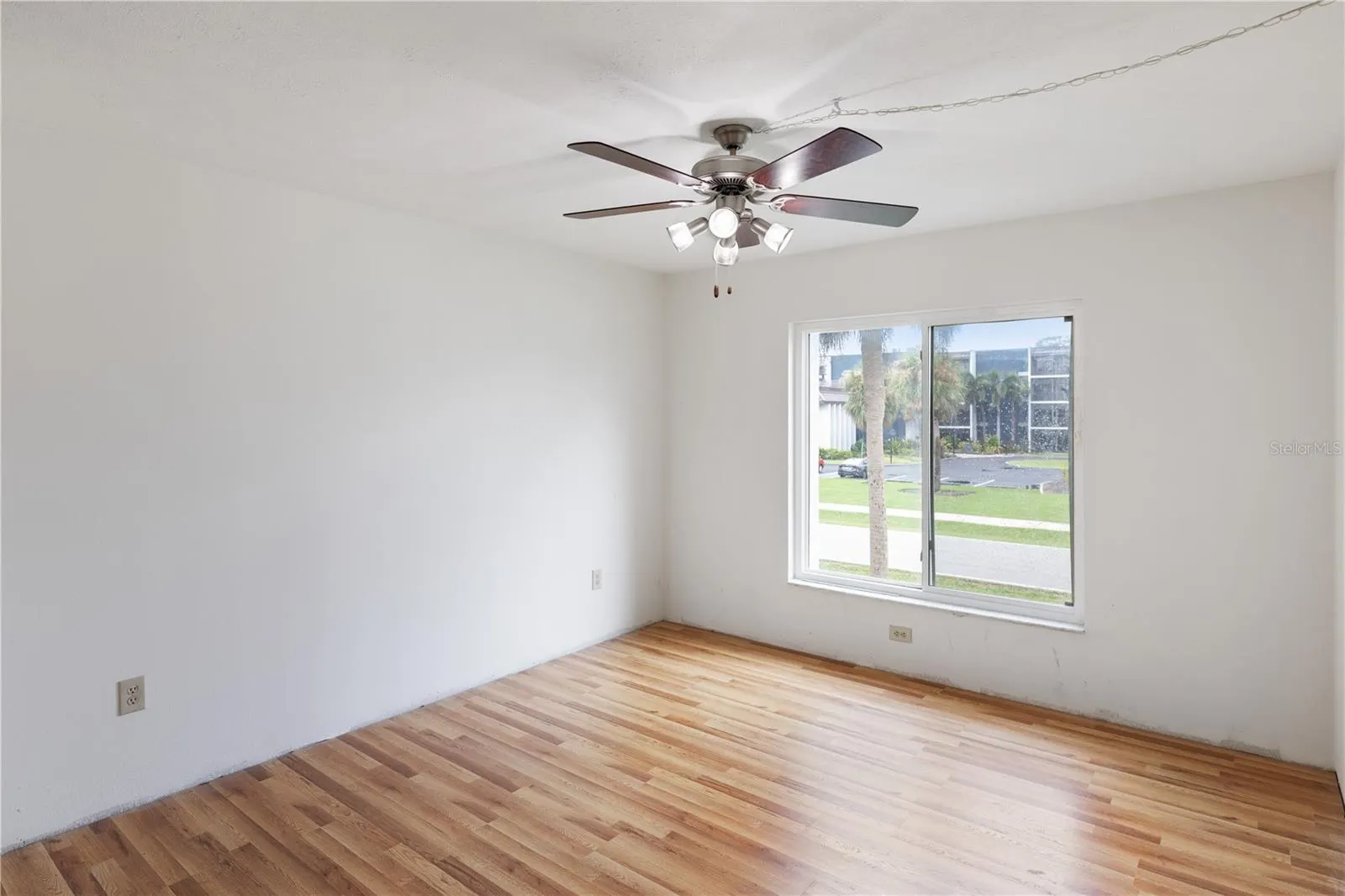 2300 AARON ST #206, #206