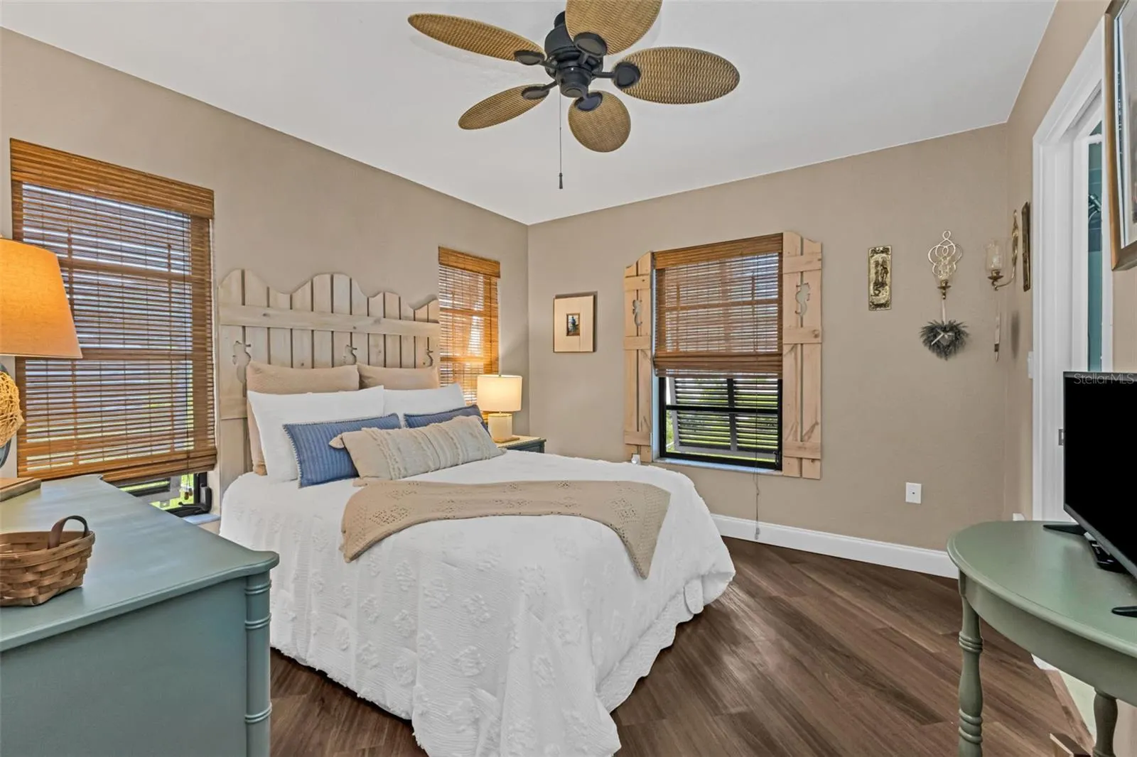 3493 PEACE RIVER DR