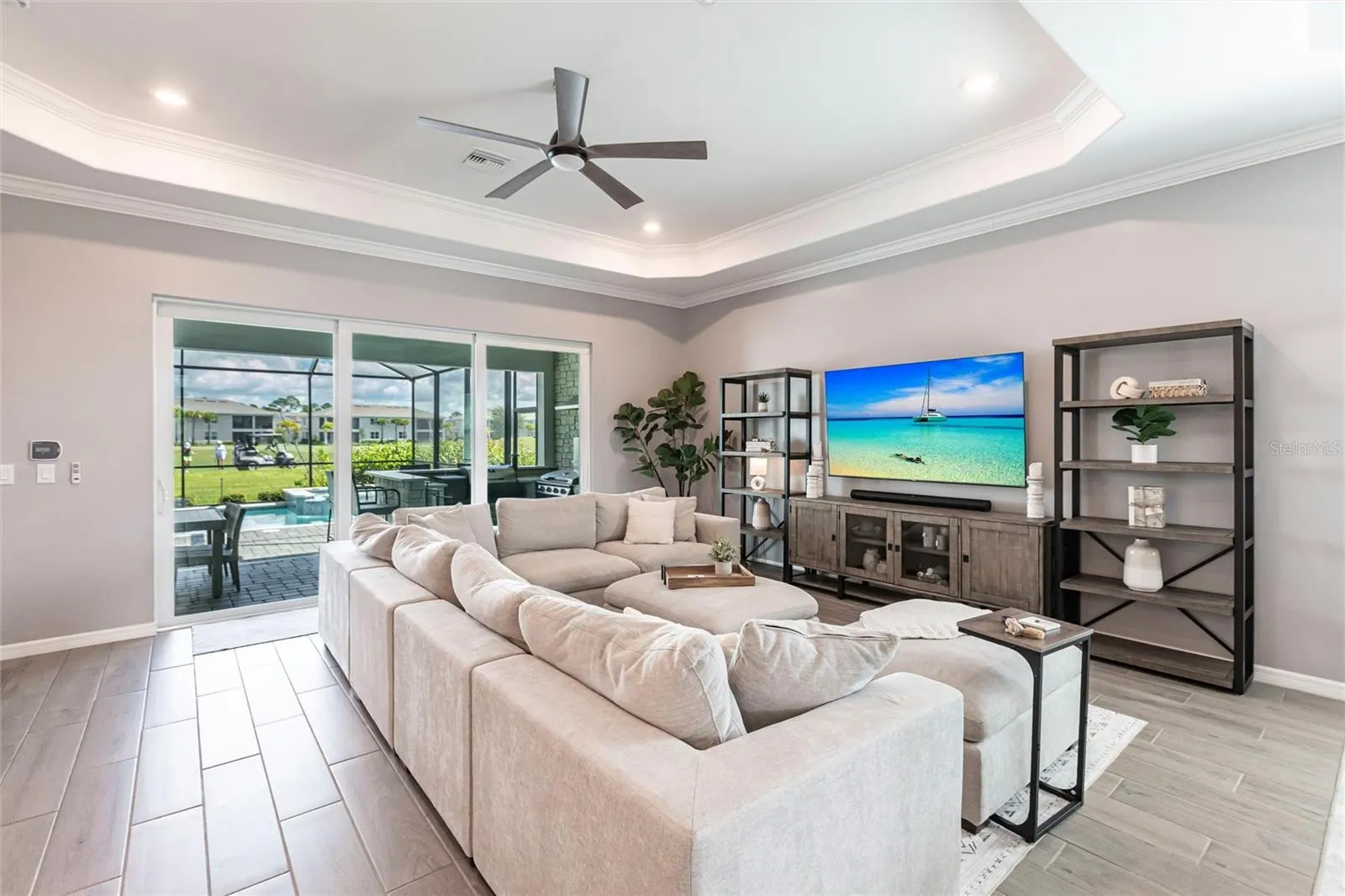 43241 BOARDWALK LOOP