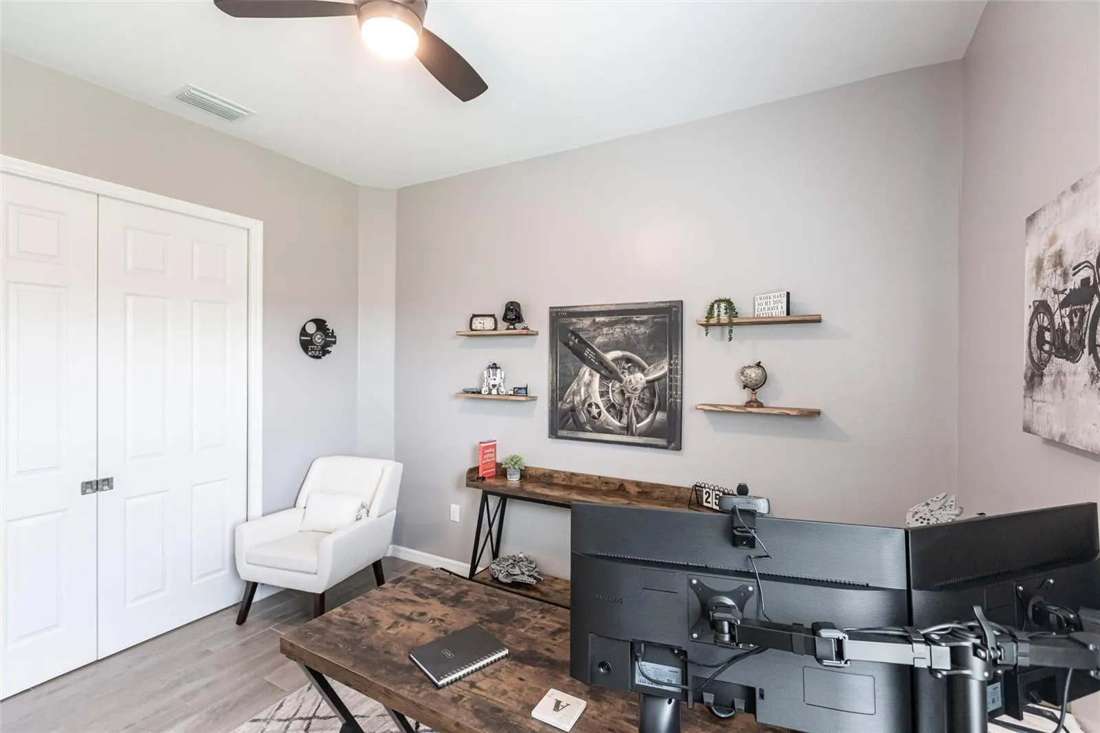 43241 BOARDWALK LOOP