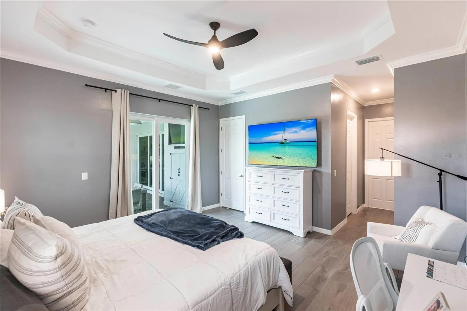43241 BOARDWALK LOOP