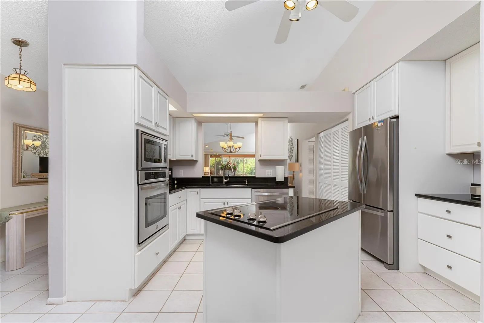 4224 OAK TERRACE CIR