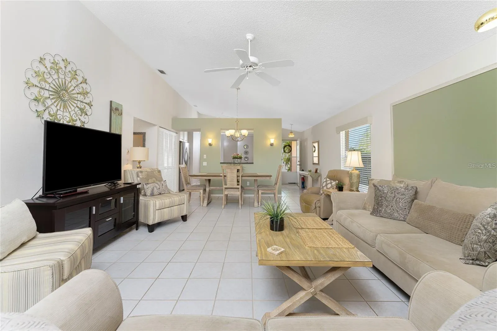 4224 OAK TERRACE CIR