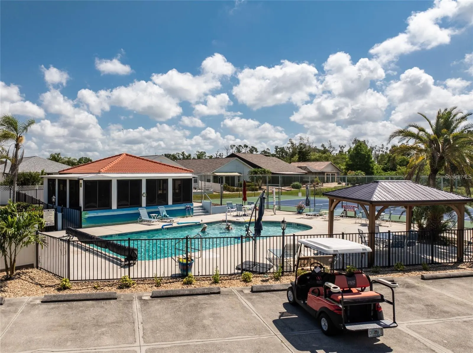 4224 OAK TERRACE CIR