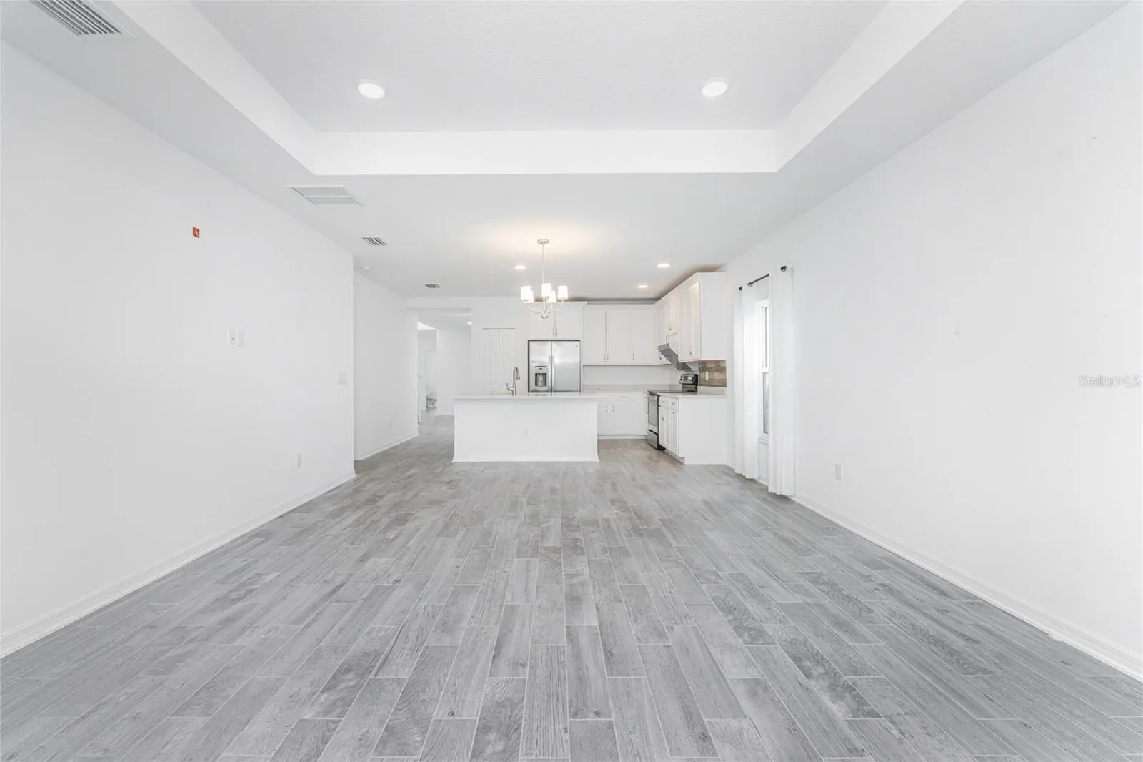 16812 CELEBRATION DR