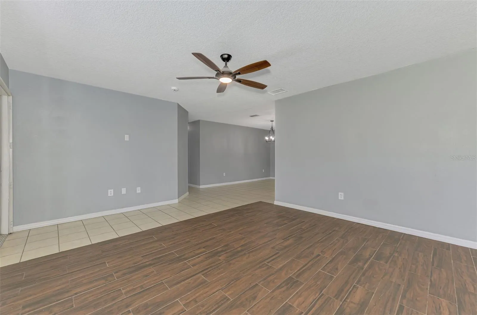 7160 ELYTON DR