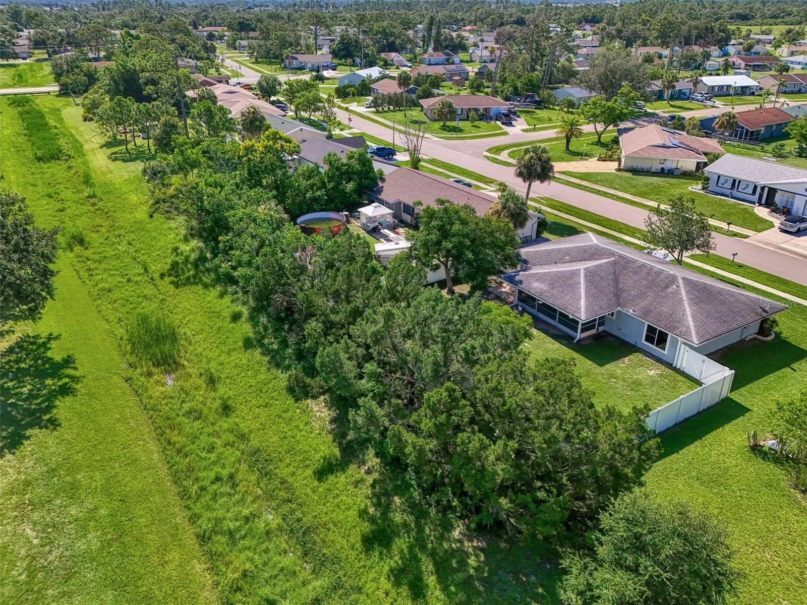 7160 ELYTON DR