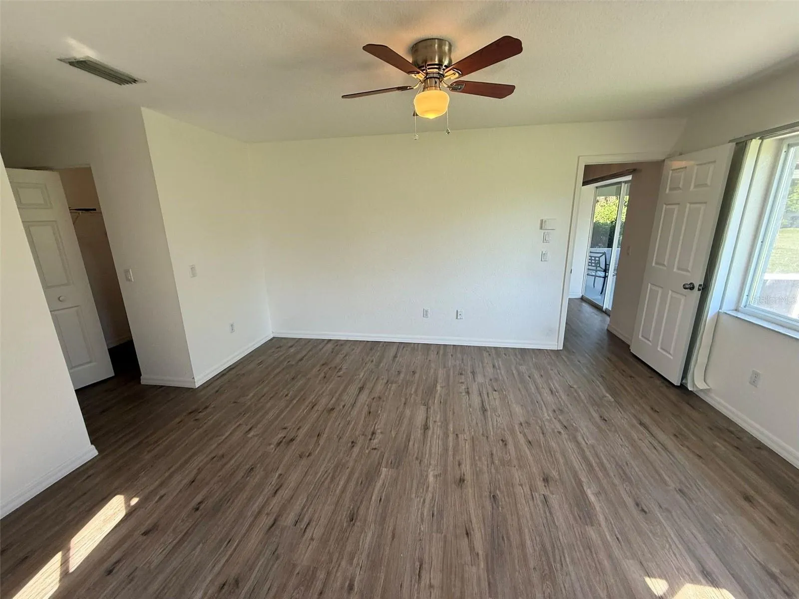 4054 ALLURE LN