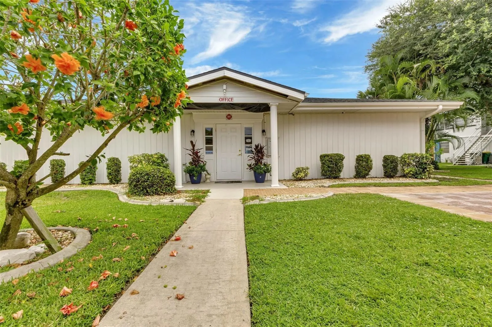 4158 TAMIAMI TRL #E5, #E5
