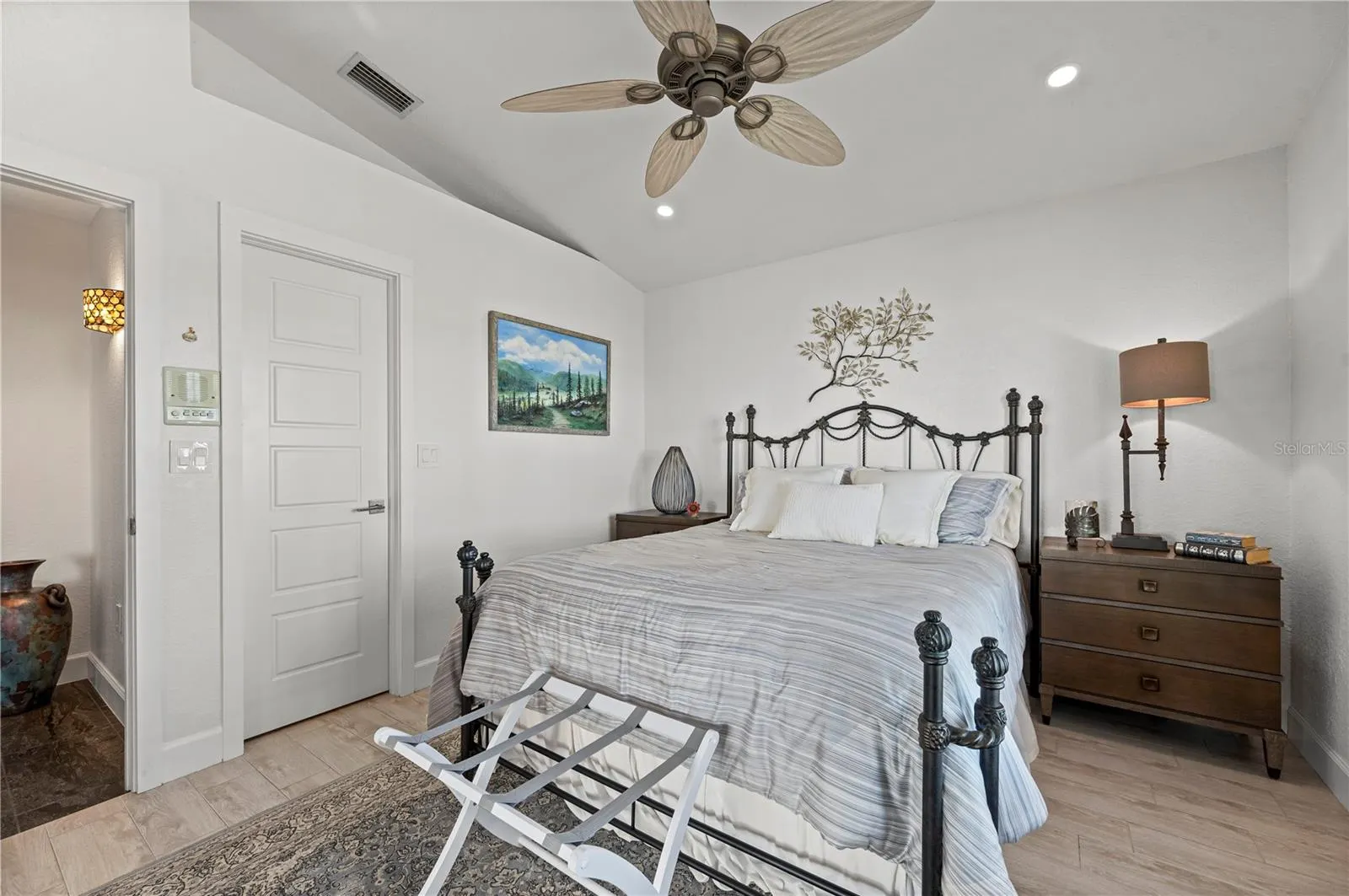 5117 COLLINGSWOOD BLVD