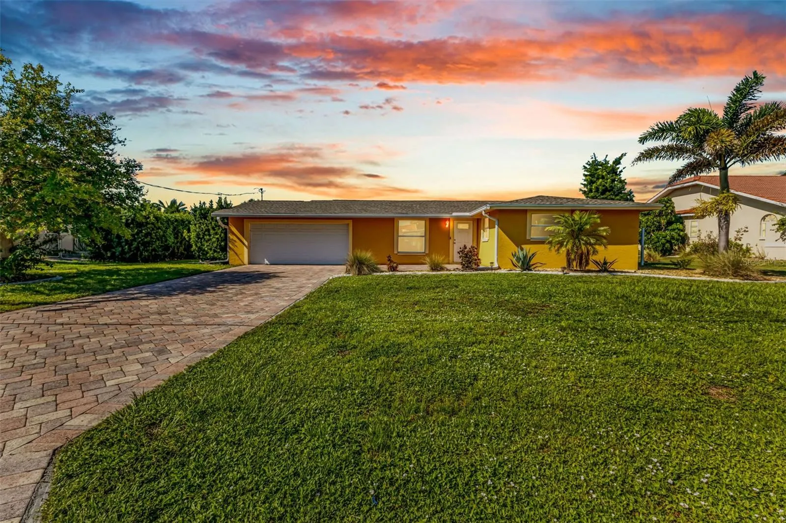 115 SINCLAIR SE