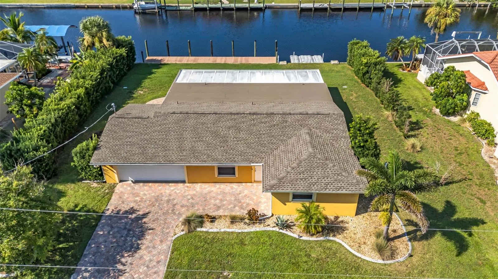 115 SINCLAIR SE