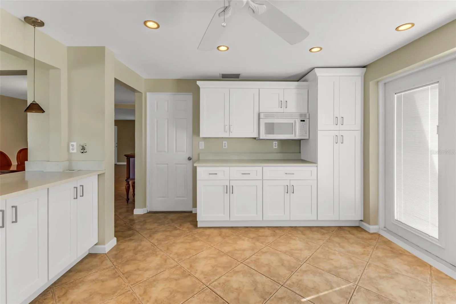 115 SINCLAIR SE