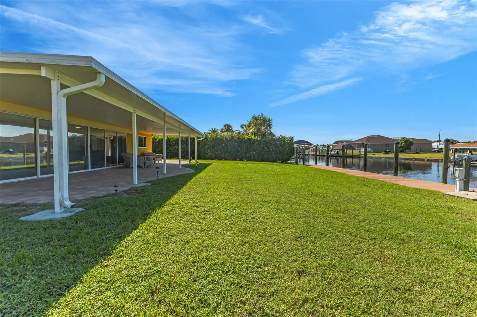 115 SINCLAIR SE