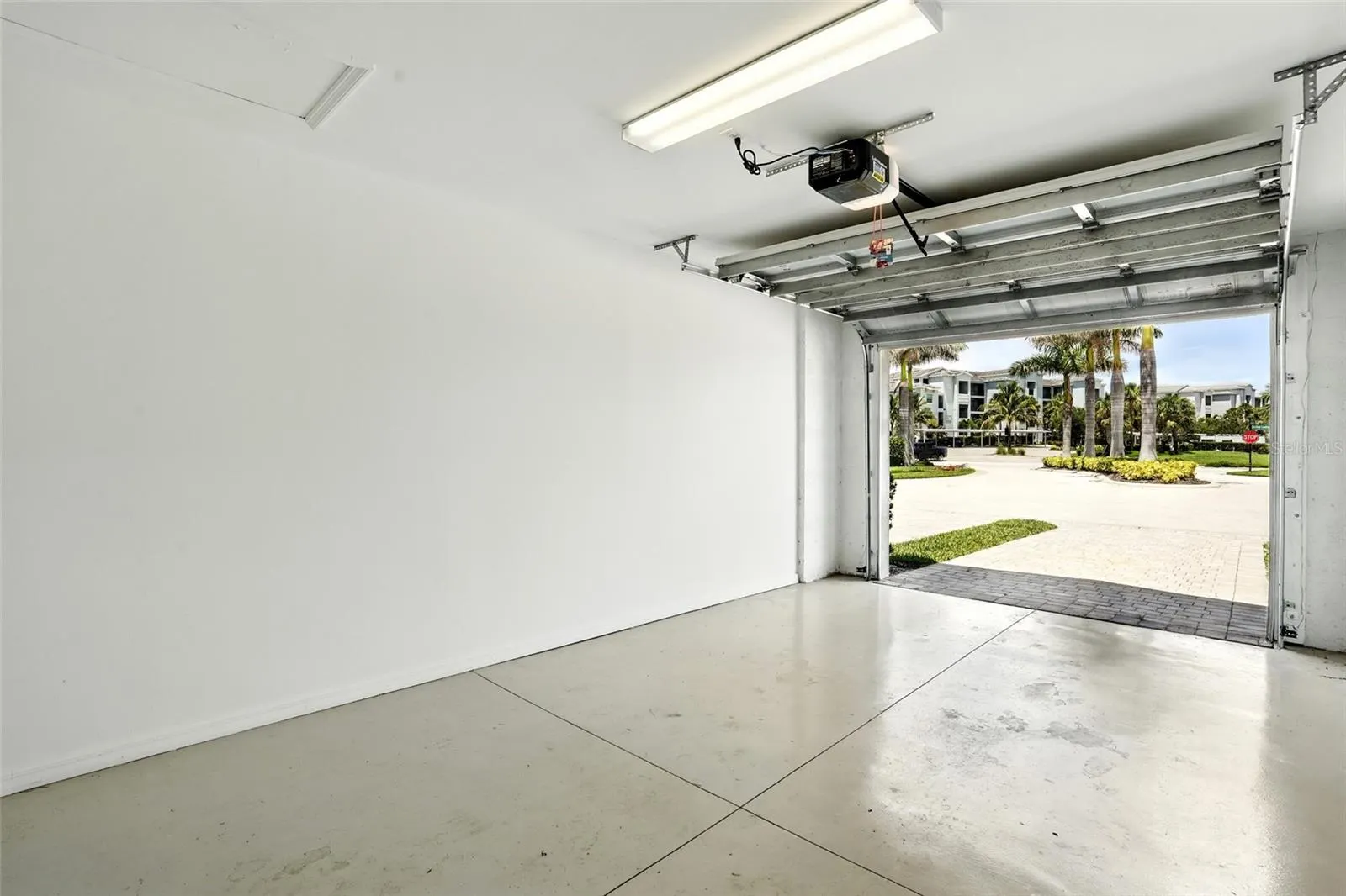 14070 HERITAGE LANDING BLVD #413, #413