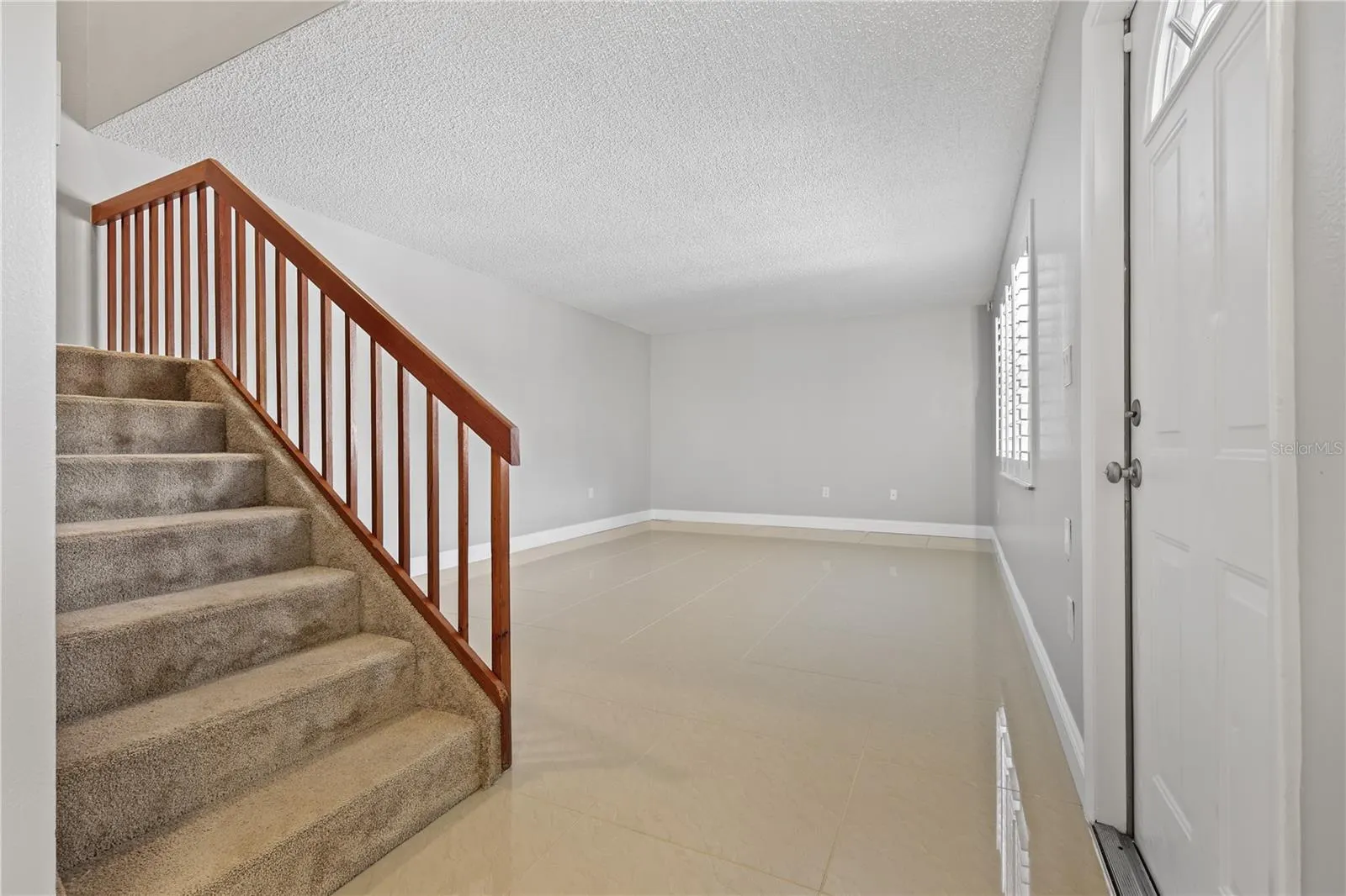 5224 CEDARBEND DR #4, #4
