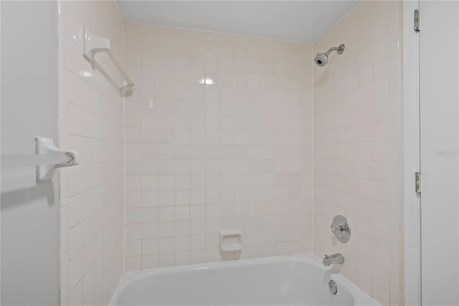 5224 CEDARBEND DR #4, #4