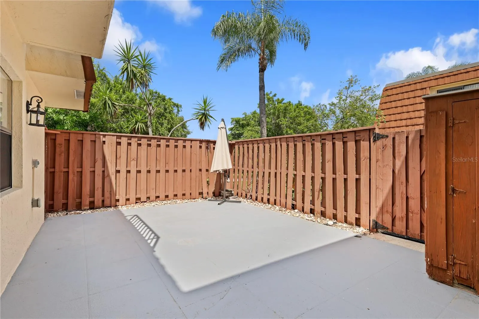 5224 CEDARBEND DR #4, #4