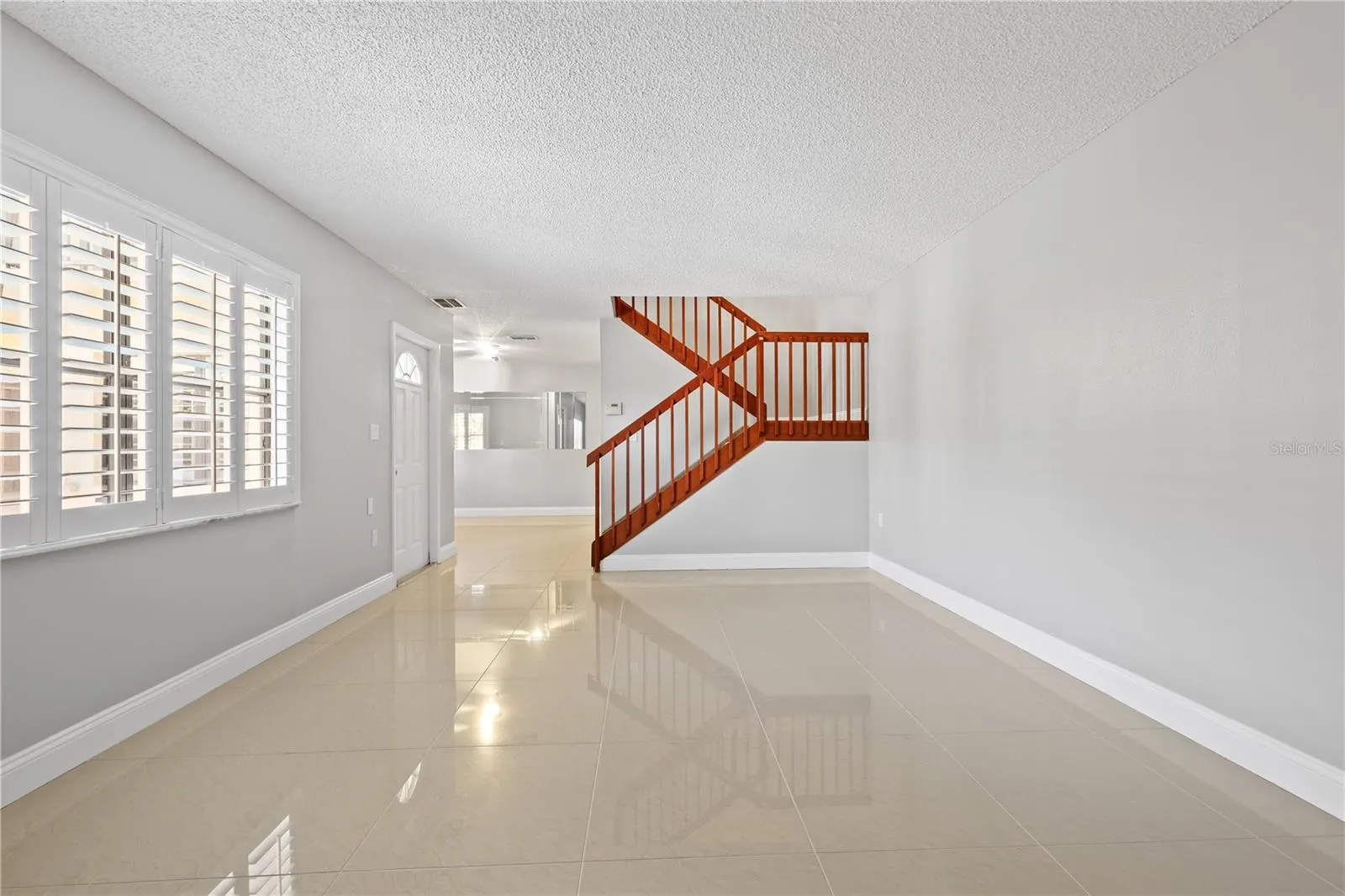 5224 CEDARBEND DR #4, #4