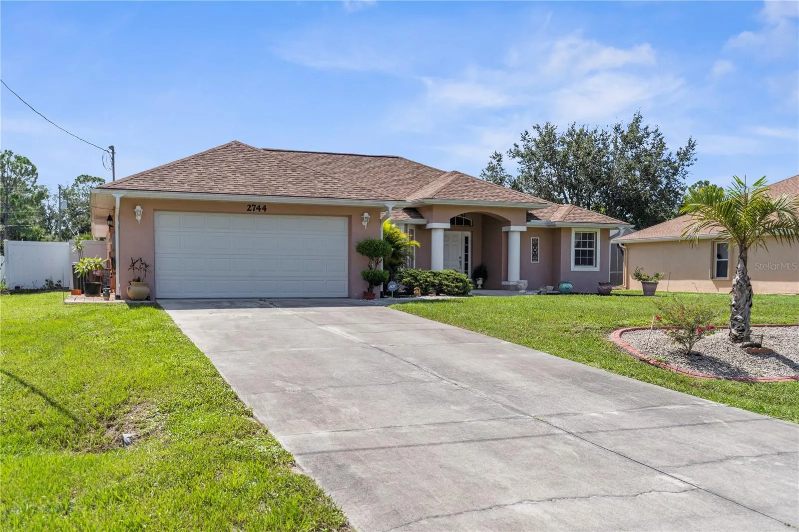 2744 S HABERLAND BLVD