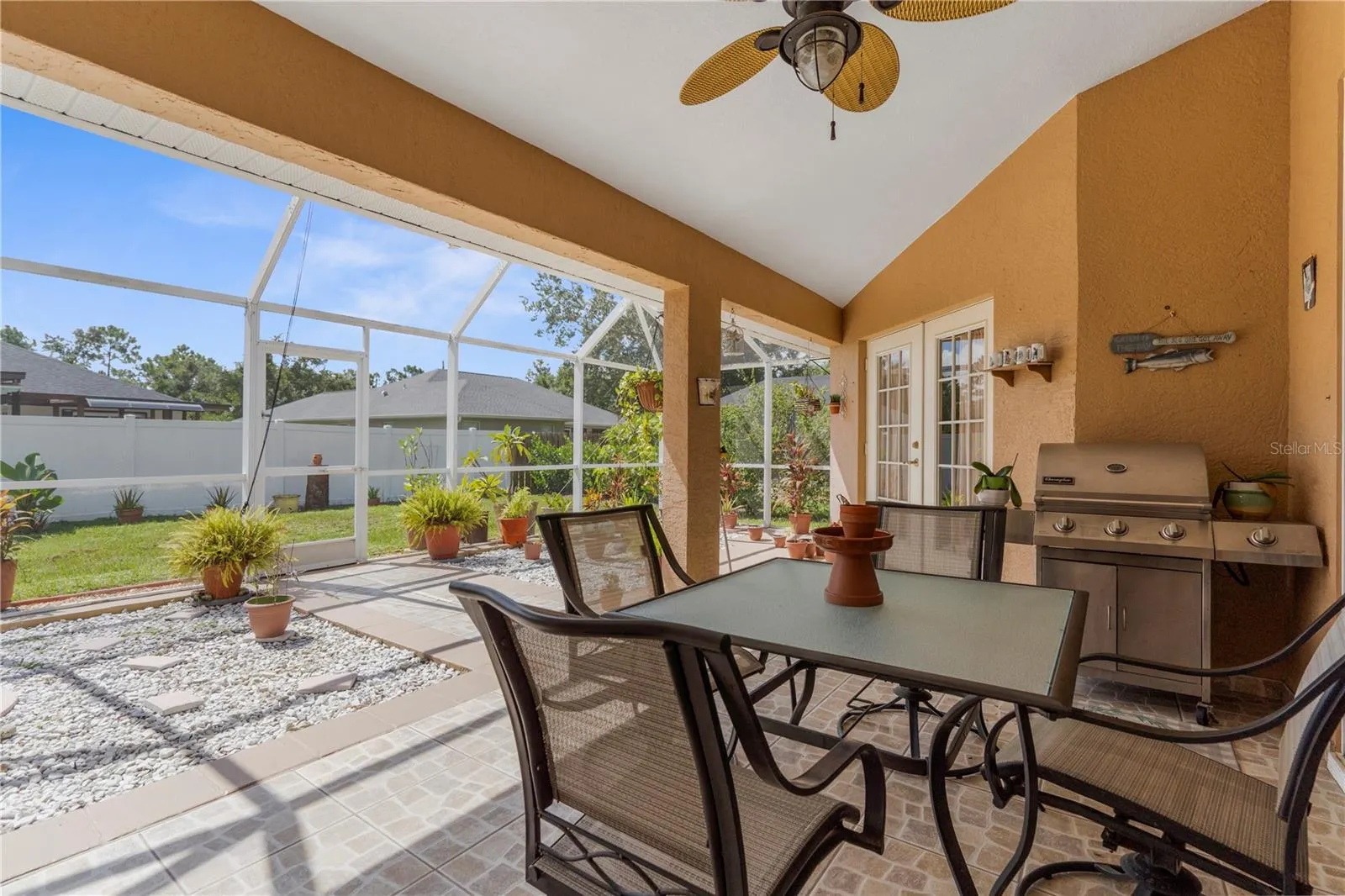 2744 S HABERLAND BLVD