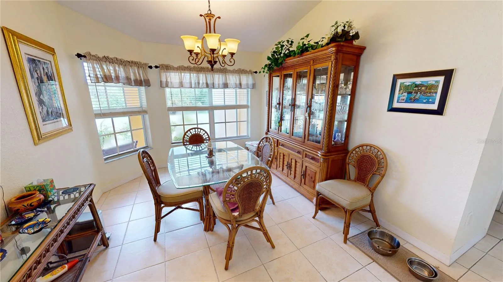 18319 ARAPAHOE CIR
