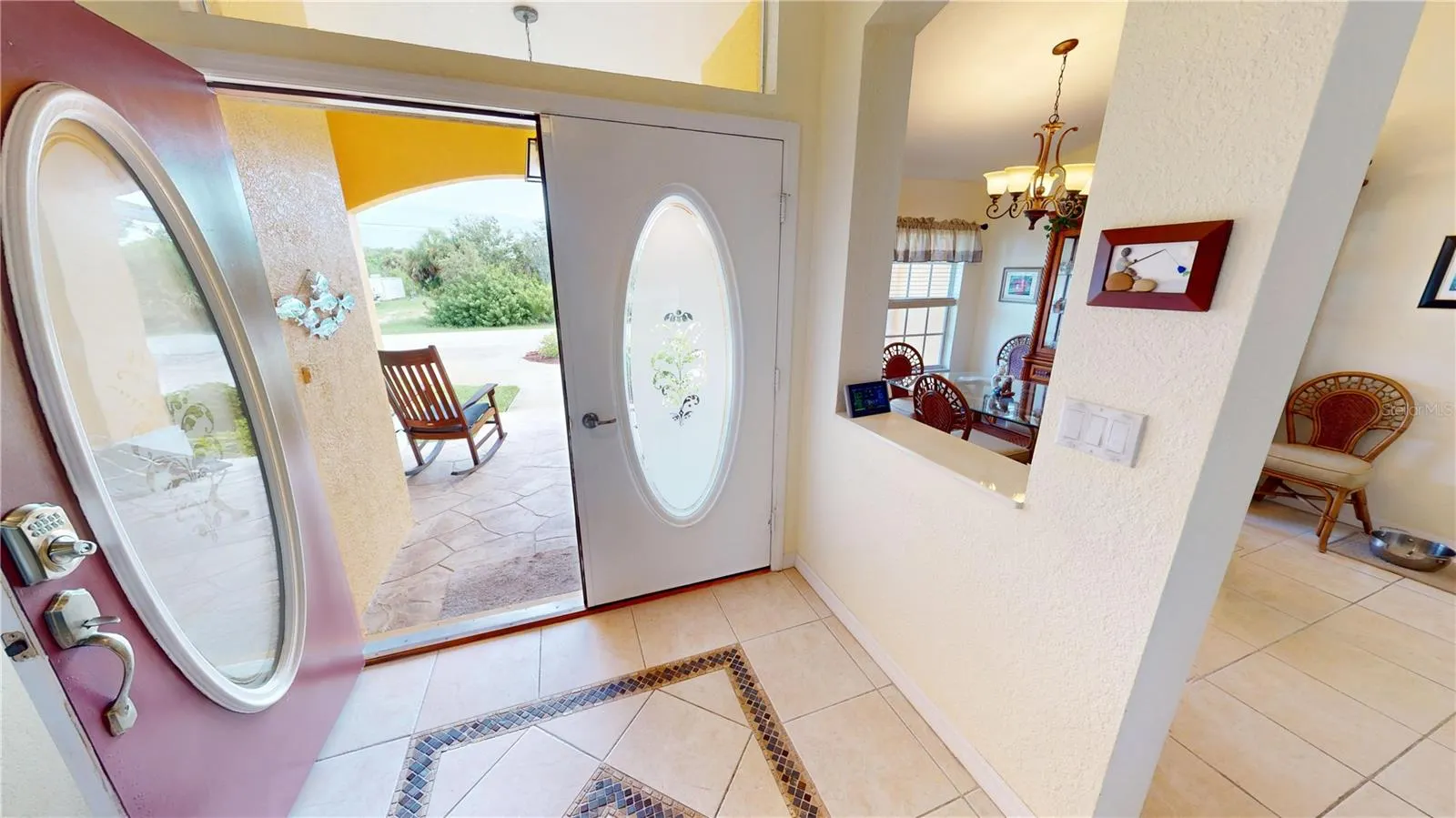 18319 ARAPAHOE CIR