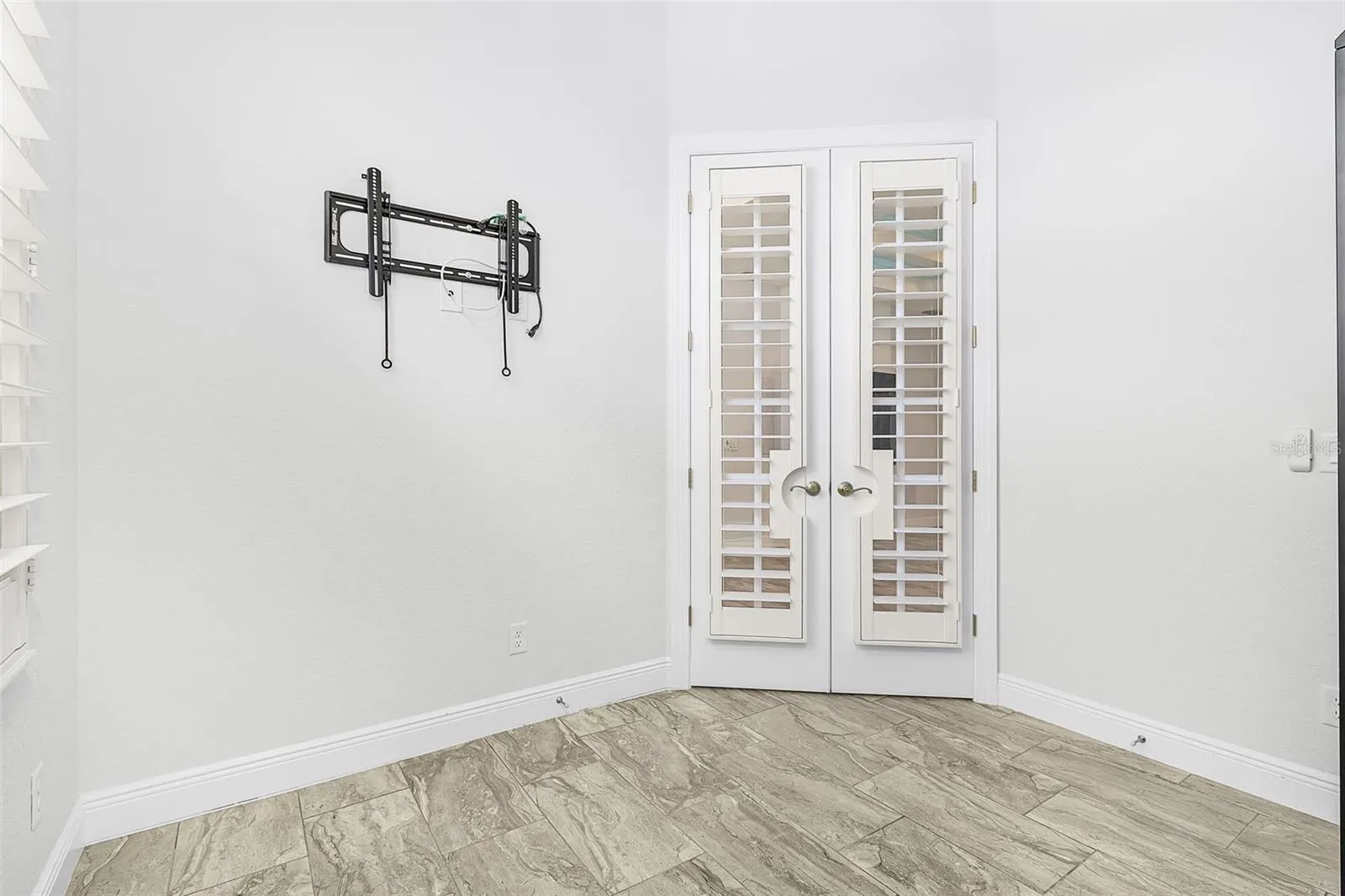 15406 TAURUS CIR