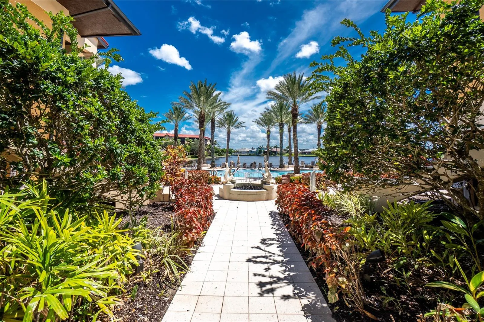 97 VIVANTE BLVD #204, #204