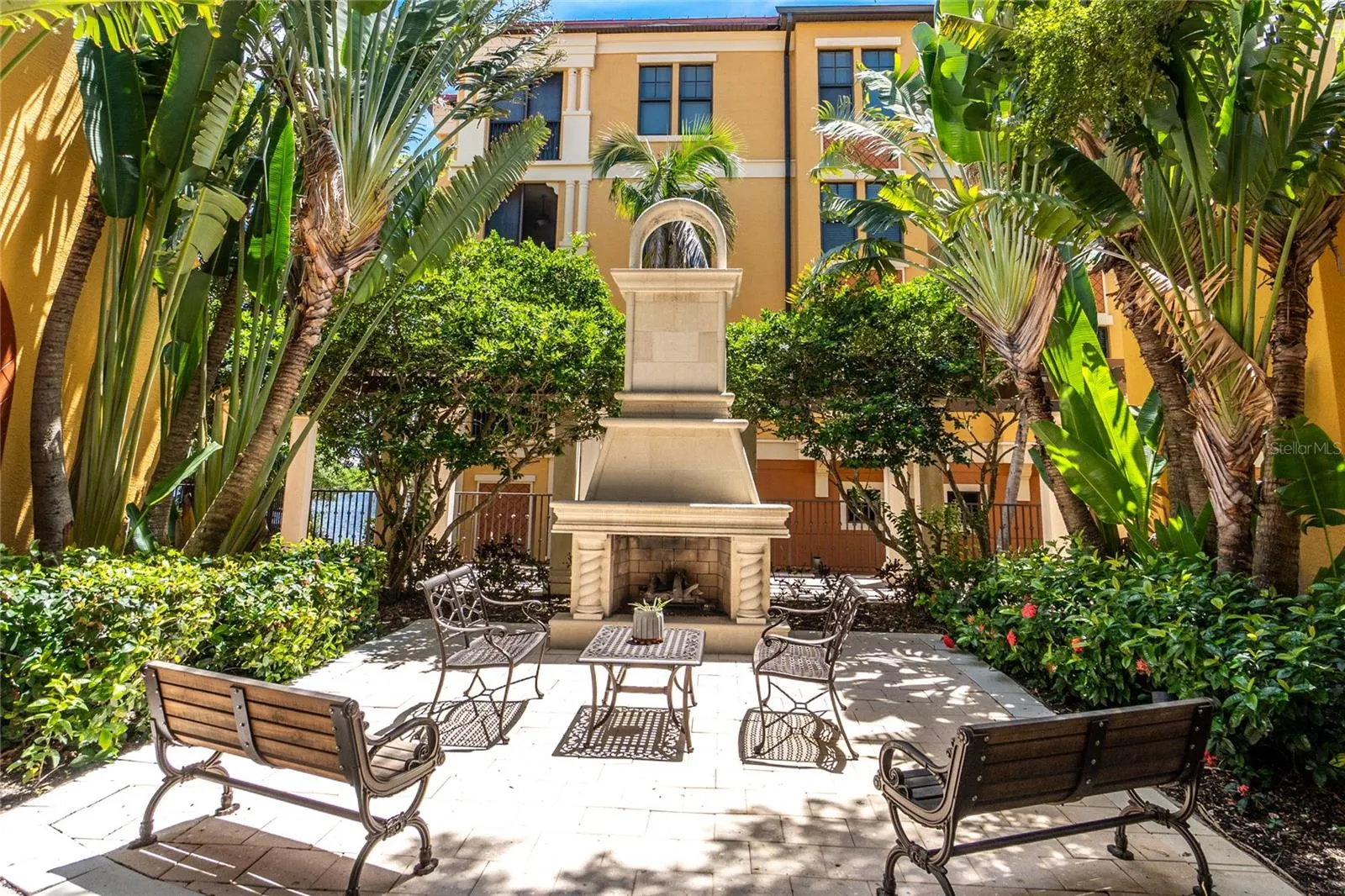 97 VIVANTE BLVD #204, #204