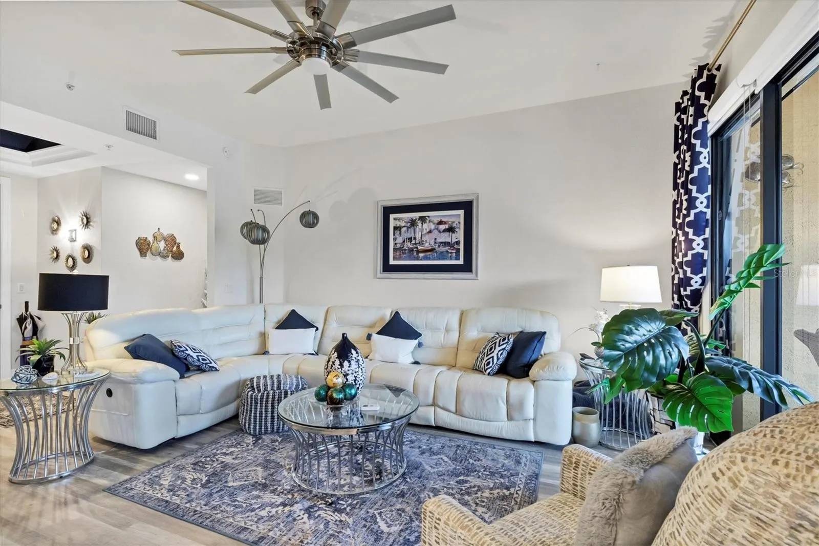 97 VIVANTE BLVD #204, #204