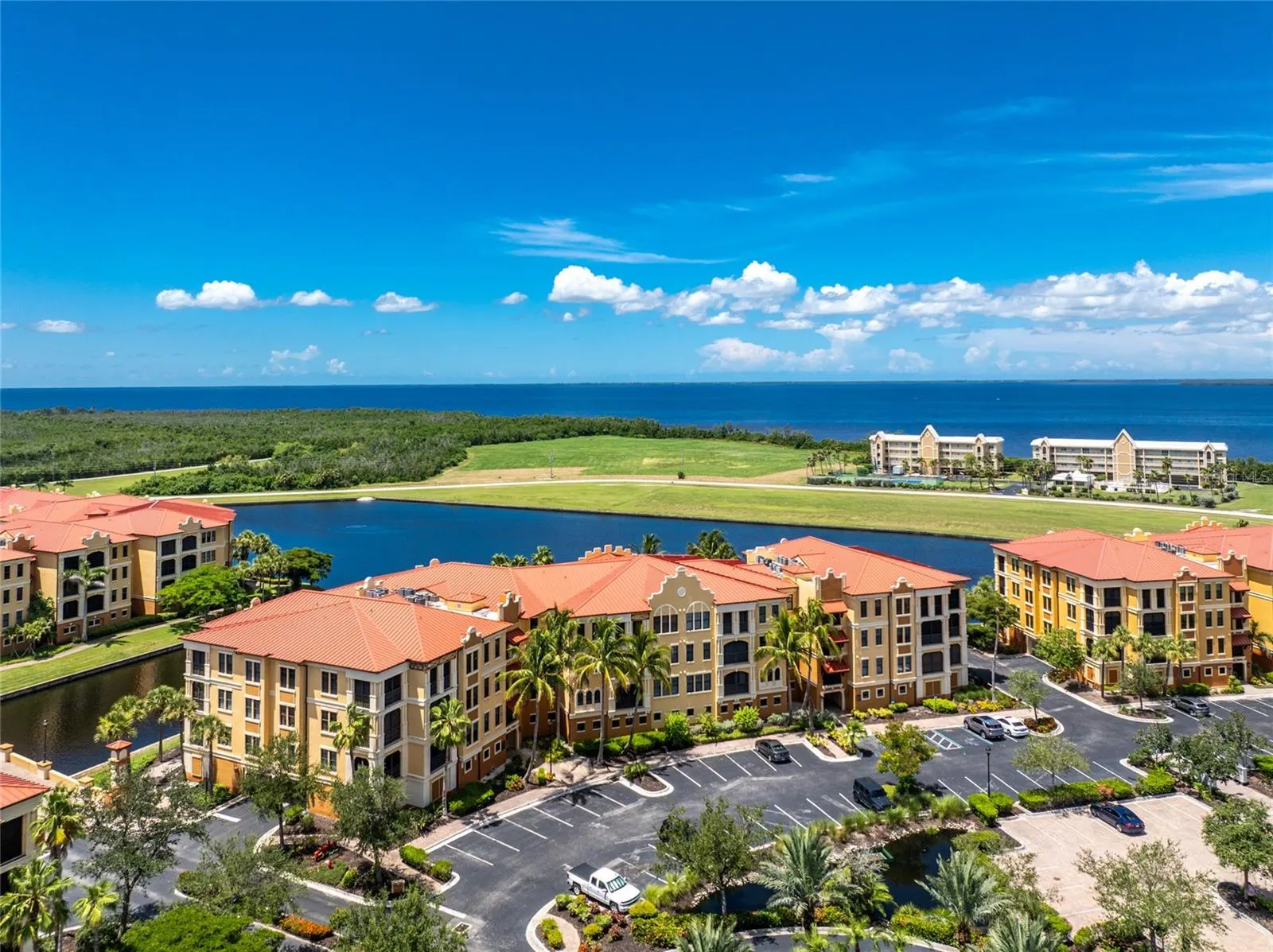 97 VIVANTE BLVD #204, #204