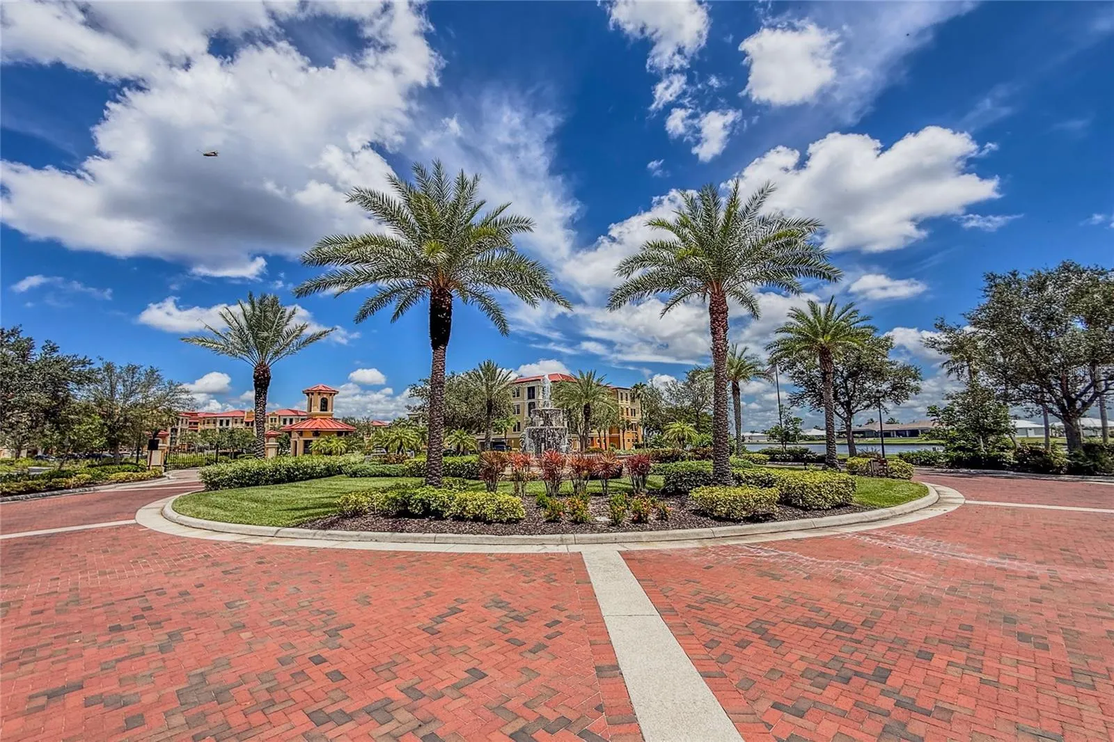 97 VIVANTE BLVD #204, #204