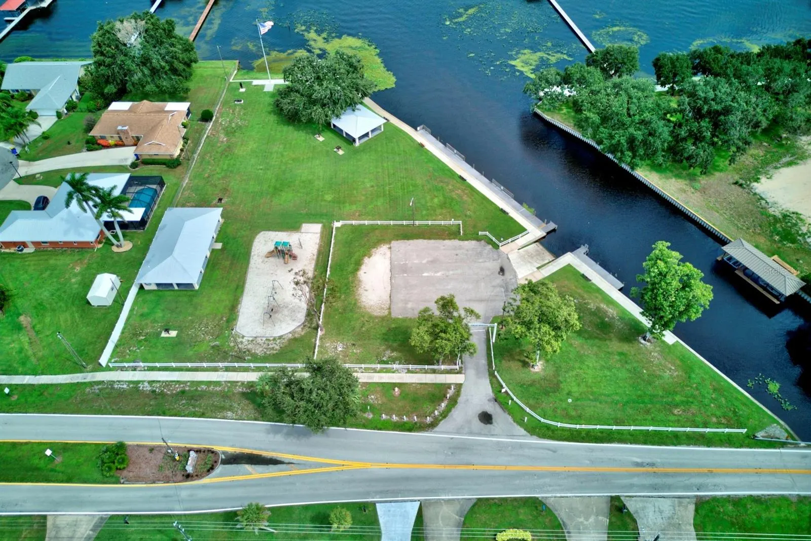 125 ORANGE RD NE