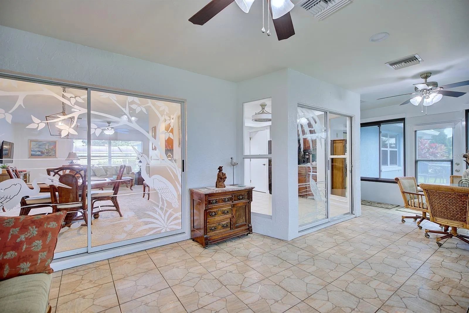 125 ORANGE RD NE