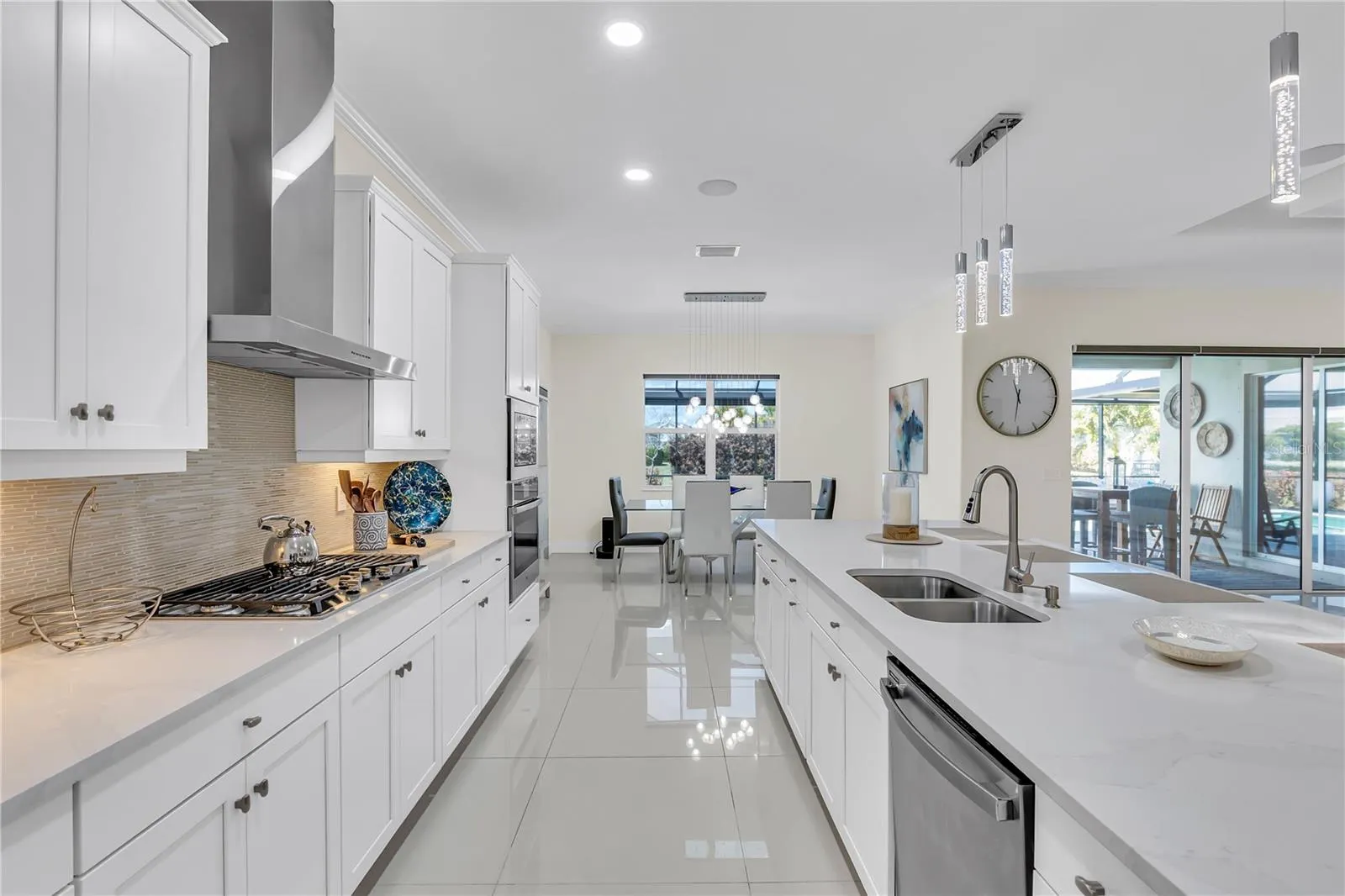 17204 BULLHORN CIR