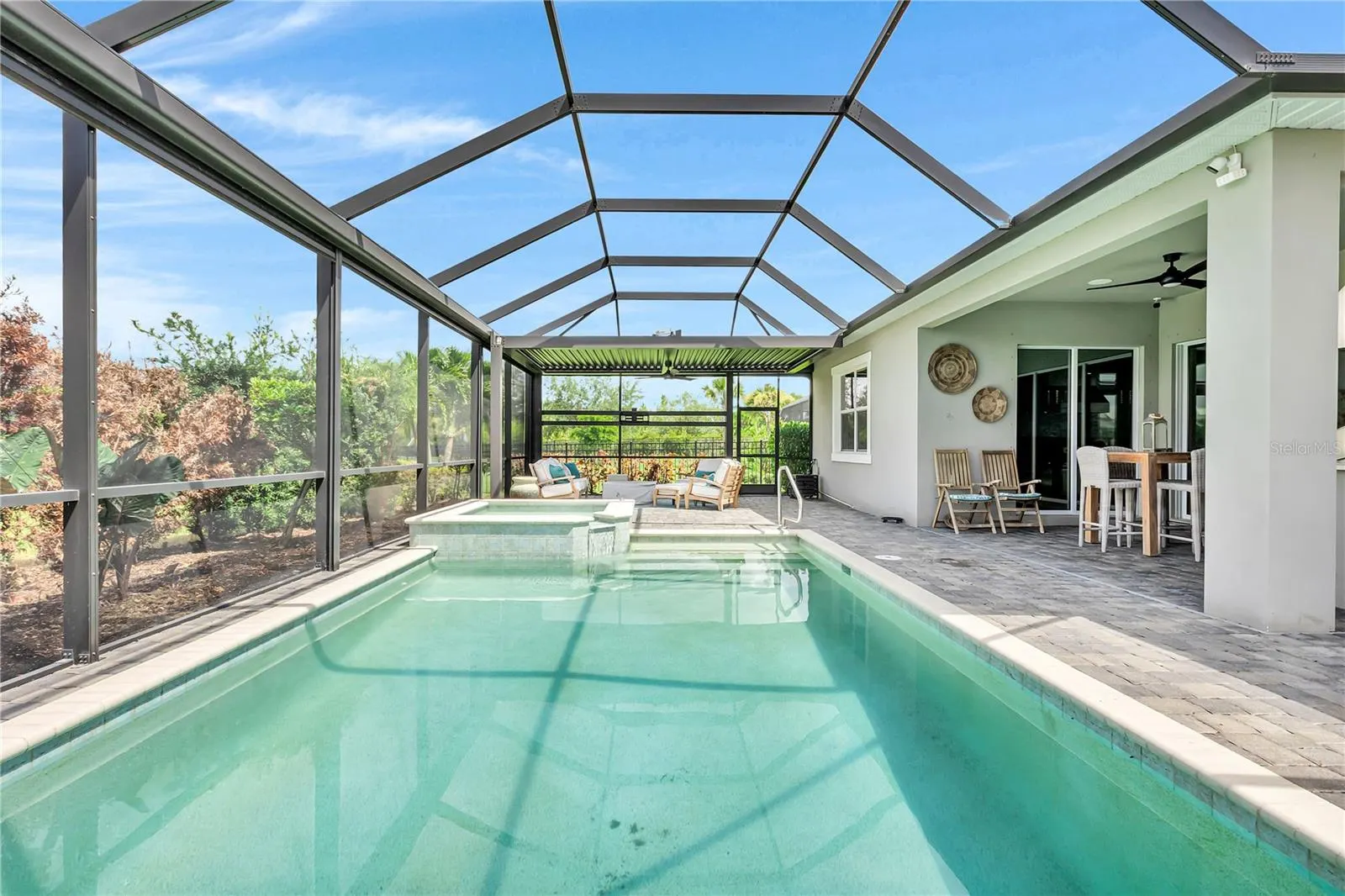 17204 BULLHORN CIR