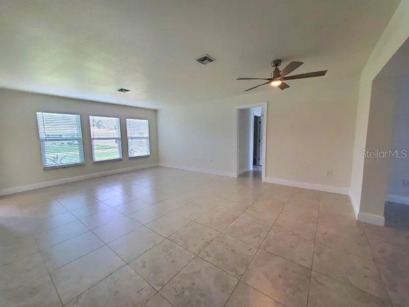 423 VIA CINTIA