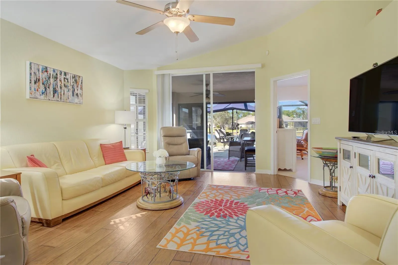 3533 LAKEWOOD BLVD