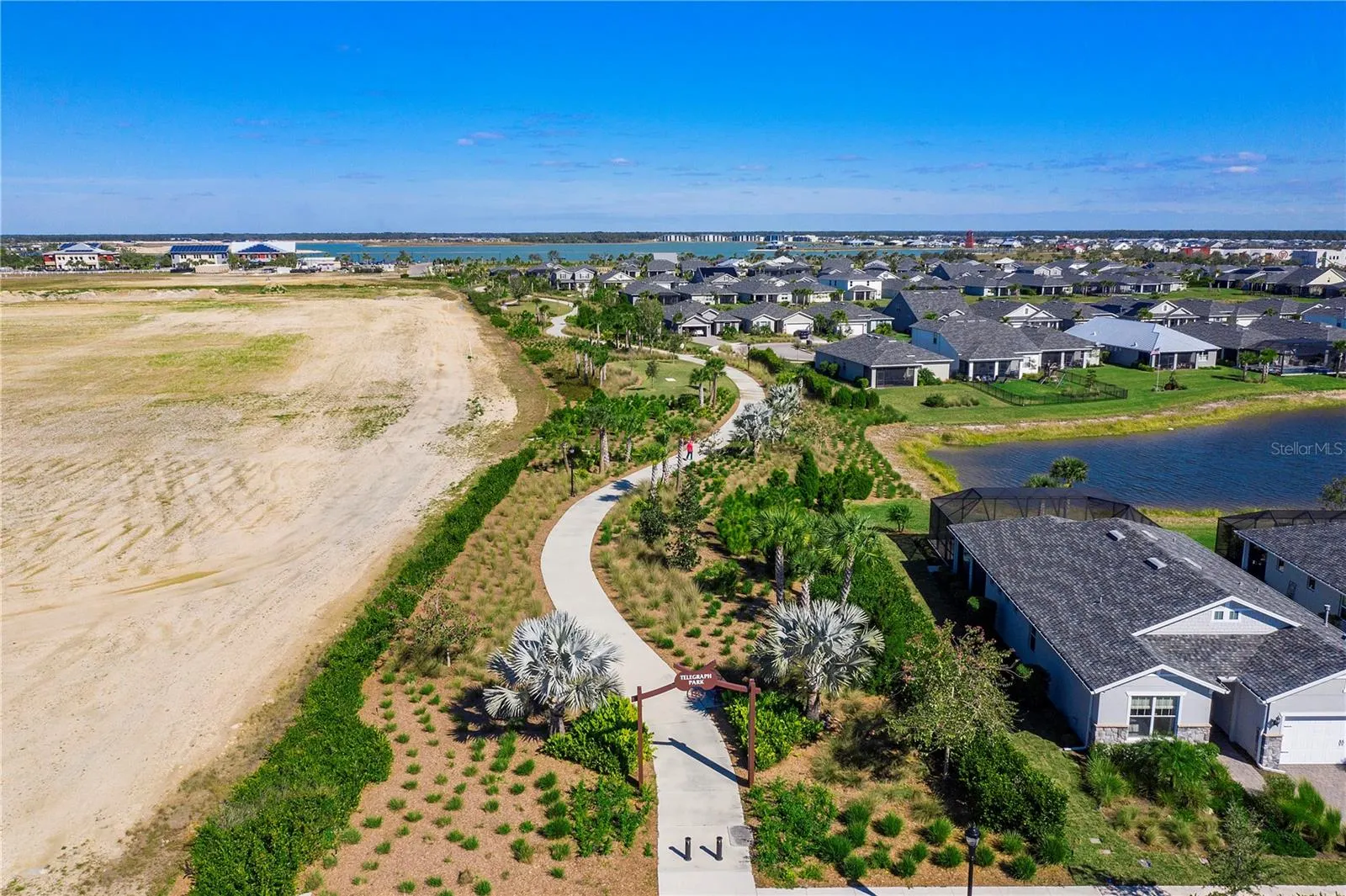 42983 WIREGRASS LN