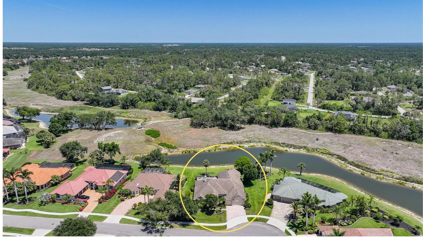 1762 QUEEN PALM WAY