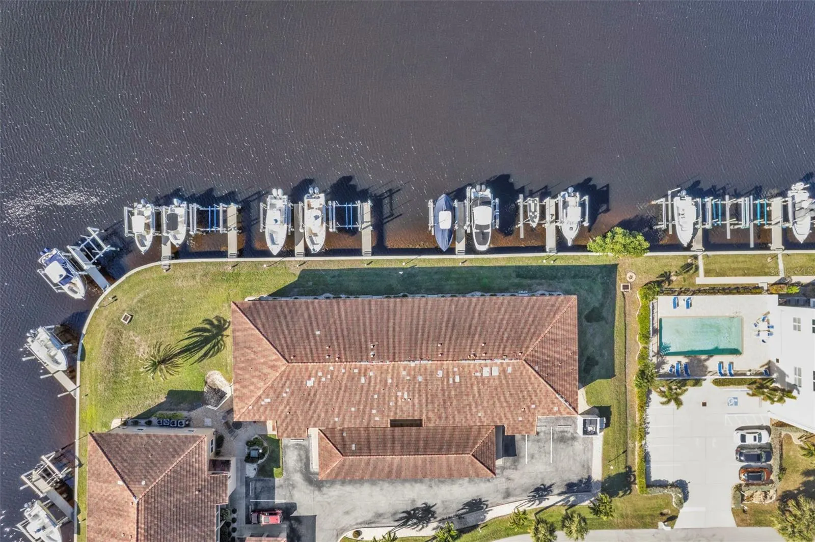 240 LEWIS CIR #29, #29