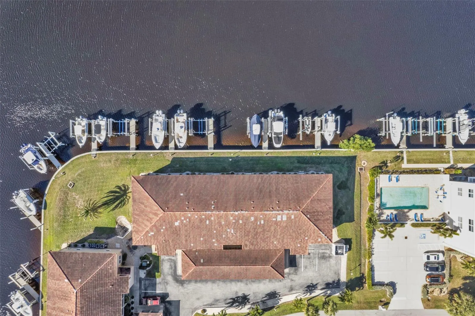 240 LEWIS CIR #29, #29