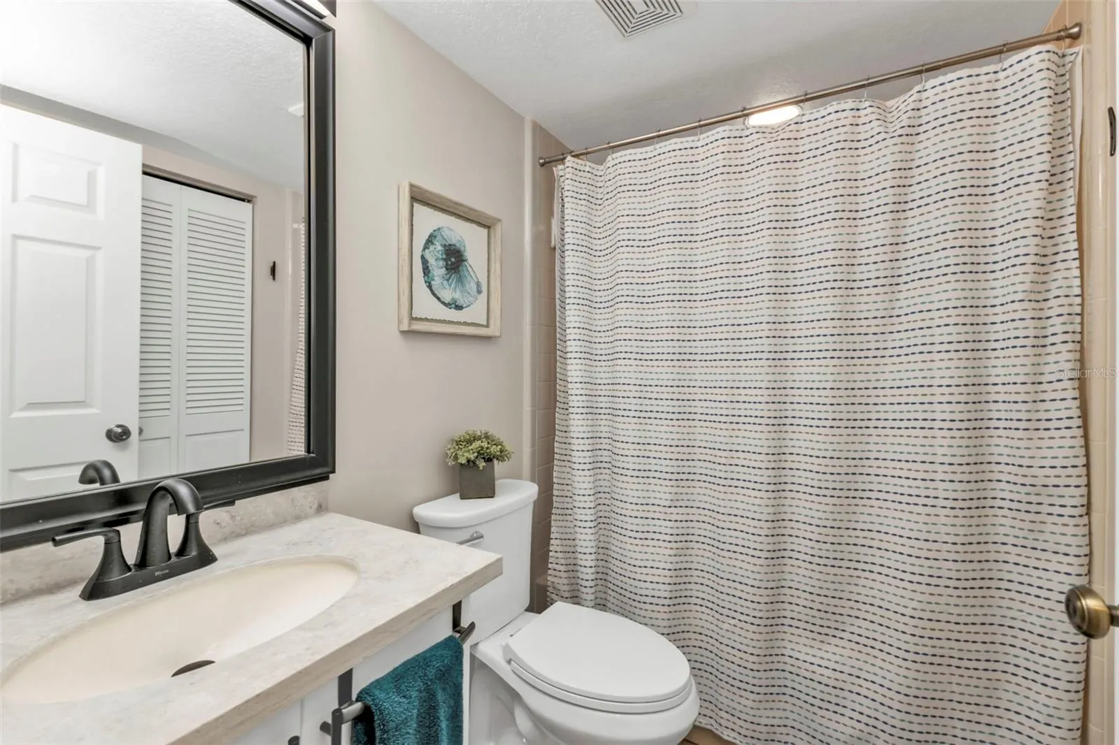 240 LEWIS CIR #29, #29