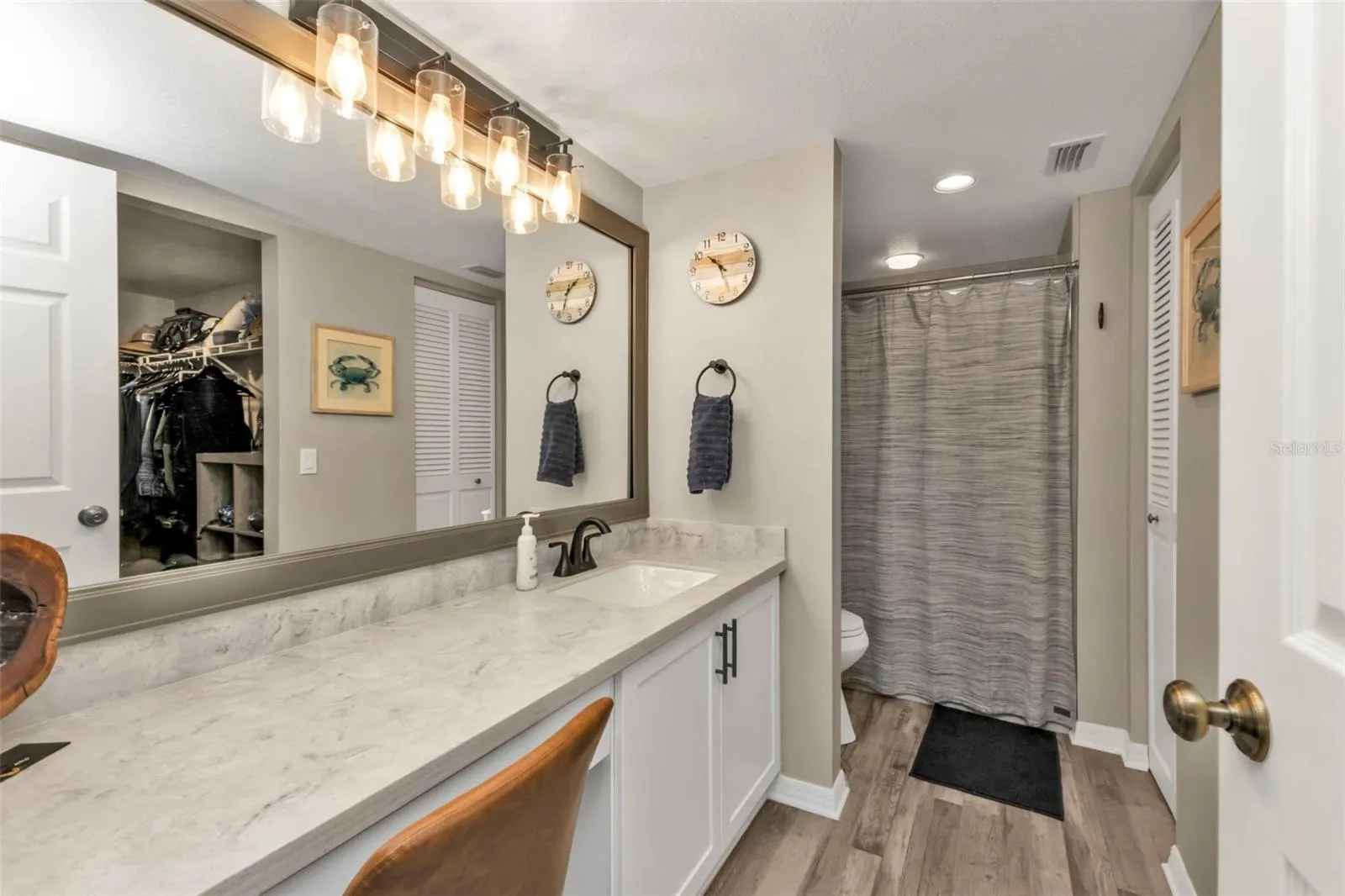 240 LEWIS CIR #29, #29