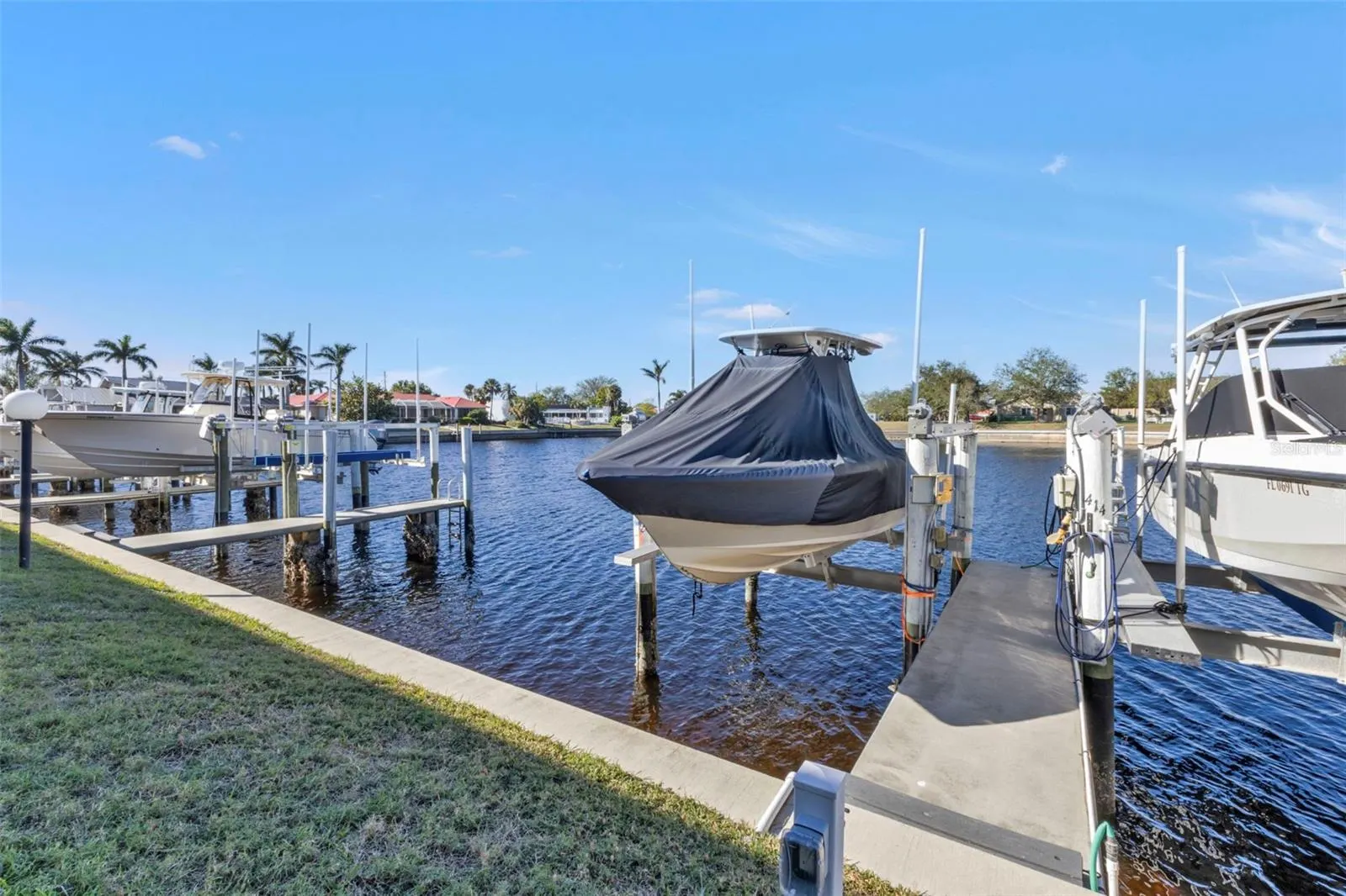 240 LEWIS CIR #29, #29