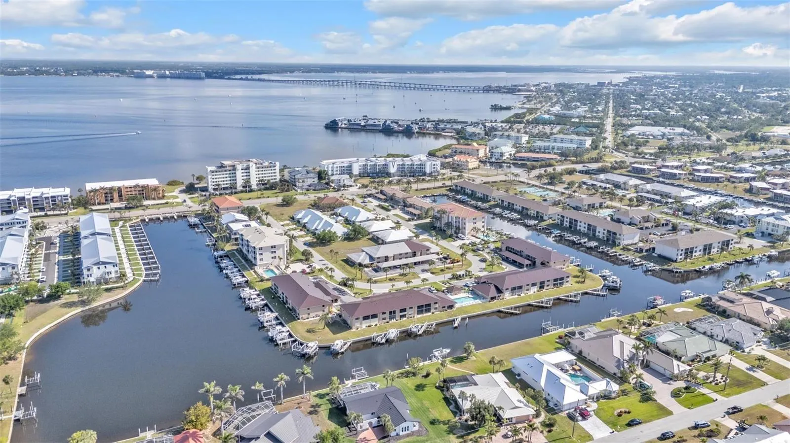 240 LEWIS CIR #29, #29