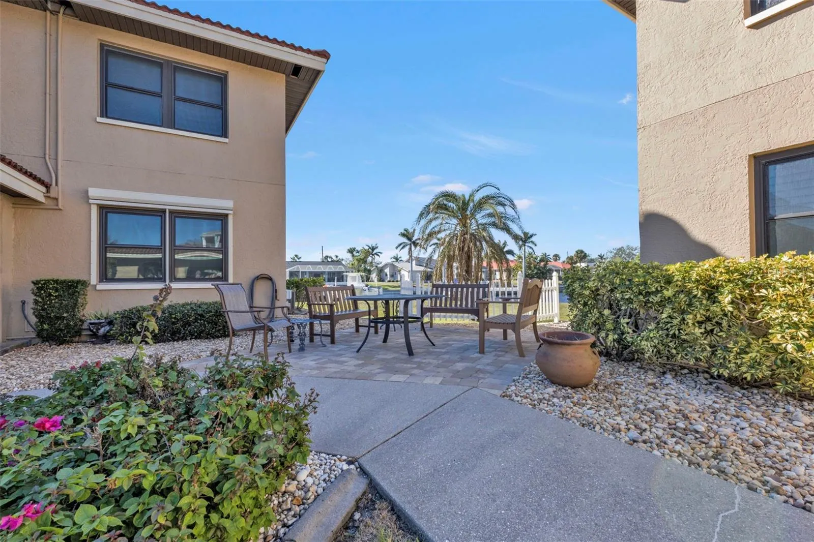 240 LEWIS CIR #29, #29